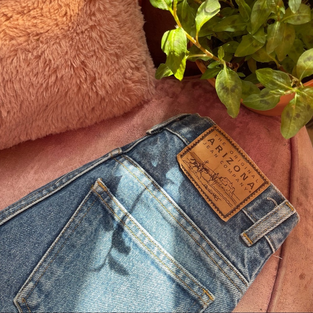 Vintage | 90s’ jean shorts